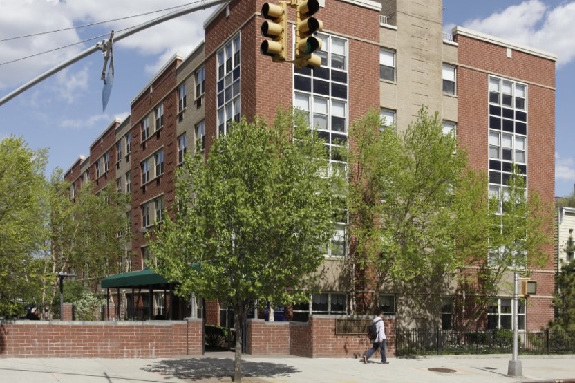 Harry and Jeanette Weinberg Apartments​